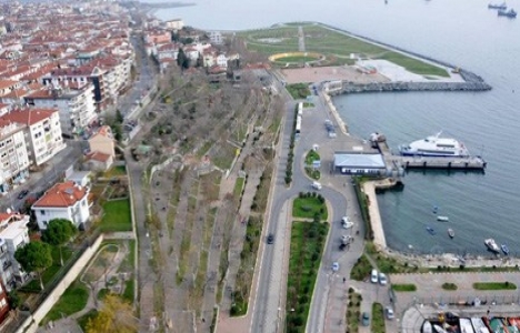 Avcılar'daki 5 katlı iki boş bina kabus oldu!