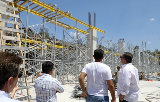 Buca Çarşı'nın inşaatı yükseliyor!