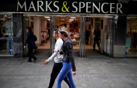 Marks & Spencer İngiltere'deki 14 mağazasını kapatıyor!
