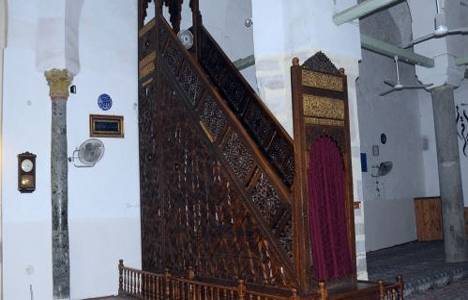 Manisa Ulu Cami'nin minber işçiliği ziyaretçileri hayran bırakıyor!