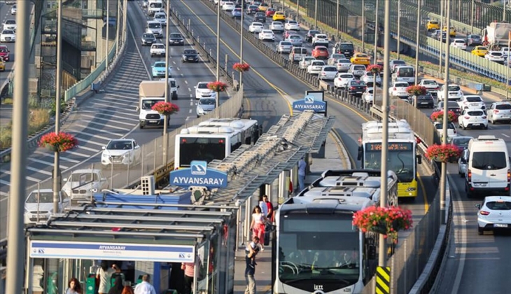 Ulaşımda zam yağmuru dinmedi! İşte 26 Nisan 2022 güncellenen Ankara ve İstanbul ulaşım fiyat listesi...