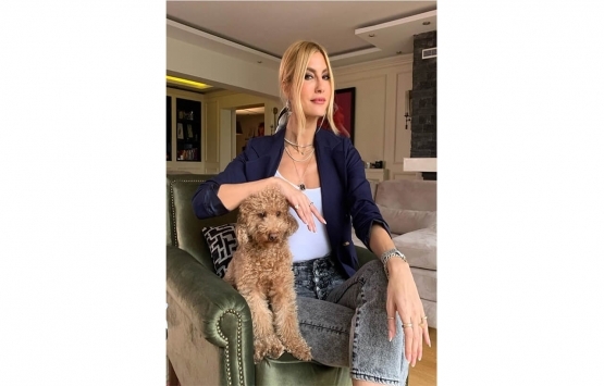 Çağla Şikel Çeşme den 250 bin TL ye ev kiraladı!