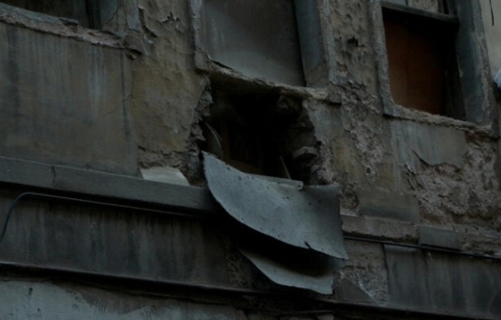 İstanbul sokaklarındaki metruk binalar tehlike saçıyor!