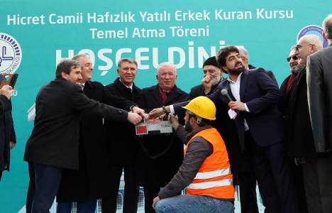 Eyüp Hicret Camii Kuran Kursu’nun temeli atıldı!