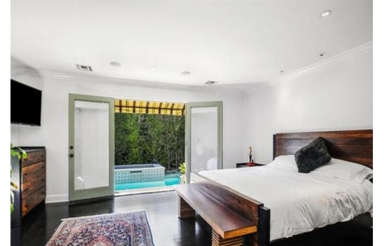 Seth Rogen Batı Hollywood dan 2 milyon dolara ev aldı!