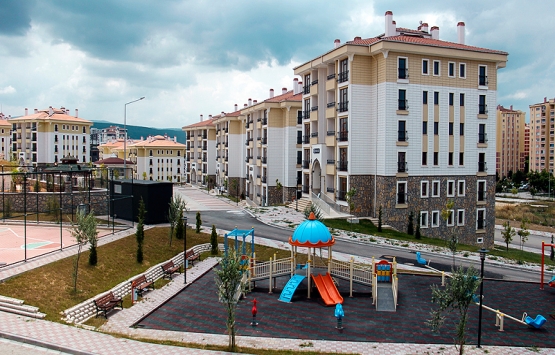 TOKİ nin Bursa emekli konutları görücüye çıktı!