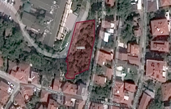 Sarıyer'de 16.4 milyon TL'ye satılık avlulu ahşap ev!