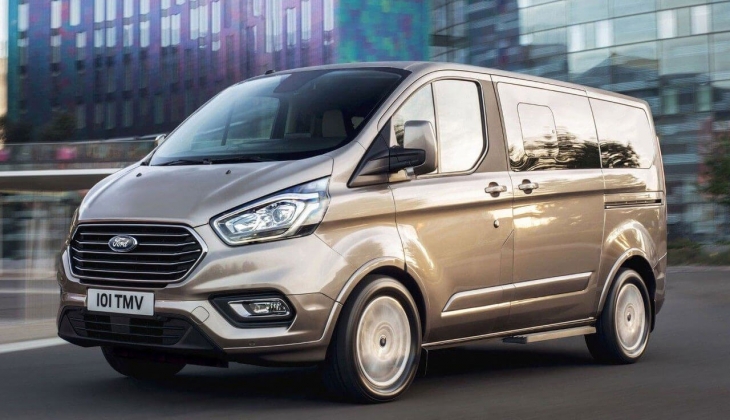 Ford Transit Custom'a bahar indirimi geldi! İşte Ford Transit Custom fiyat listesi 17 Mayıs 2022!