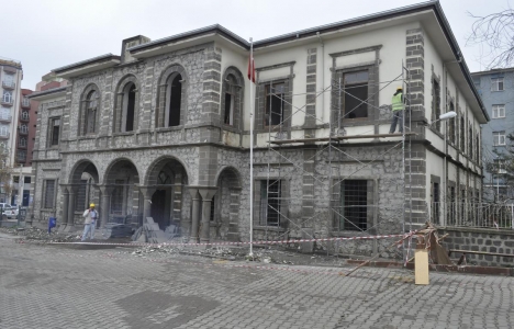 Siverek'teki tarihi vilayet konağı kaymakamlığa dönüşüyor!