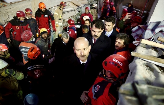 Süleyman Soylu ve Murat Kurum Kartal daki enkaz alanında inceleme yaptı!