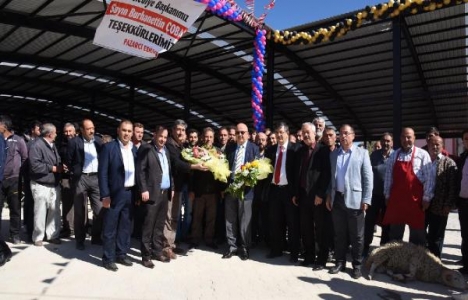 Afyonkarahisar Fatih Eşrefpaşa kapalı pazar yeri açıldı!