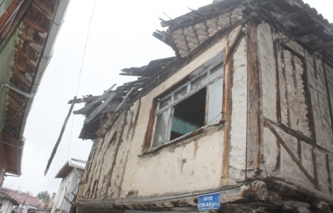 Samsun Mehmetpaşa'daki evler yıkılma tehlikesi altında!