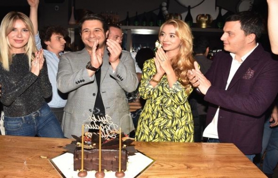 Ali Ağaoğlu ndan oğlu Alican Ağaoğlu na sürpriz doğum günü partisi!