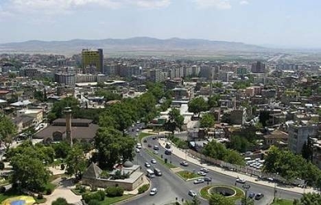 Türkoğlu Belediyesine ait arsa 6 milyon 44 bin 603 TL'ye kat karşılığı inşaat ihalesine çıkıyor!