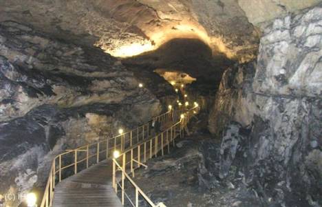 Tınaztepe Mağarası'nı 30 bin kişi gezdi!