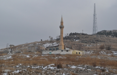 Nevşehir'de dönüşüm bölgesinde kalan camilerin akıbeti meçhul!