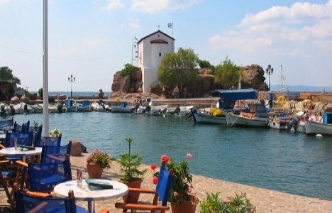 Küçük Midilli adası 800 bin Euro'ya satışa çıkarıldı!