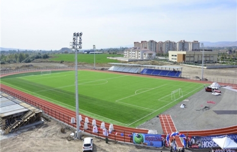 Ankara Kazan'da yapımı tamamlanan futbol sahası hizmete açıldı!