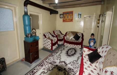 Hüseyin Kotan hurdalardan evine kalorifer sistemi kurdu!