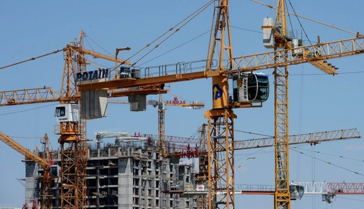 Onlarca fabrika inşa eden ünlü inşaat şirketi iflasın eşiğinde!