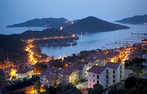 Kaş Belediyesi'nden 10 yıllığına kiralık 95 odalı otel!