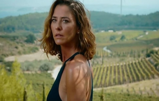 Ece Uslu Urla'ya yerleşti!