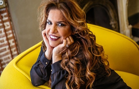 Kibariye: Seda Sayan ile bodrum katında kirada oturduk!