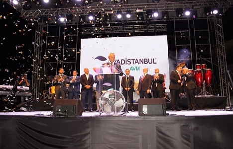 Vadistanbul AVM Sertab Erener konseriyle açılacak!