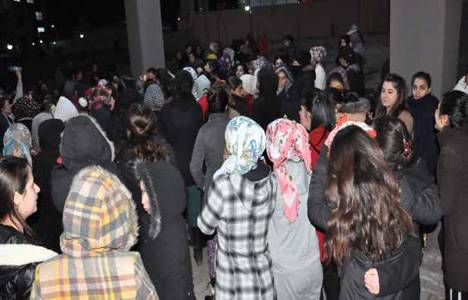 Bingöl'de kaloriferleri yanmayan kız yurdu öğrencileri eylem yaptı!