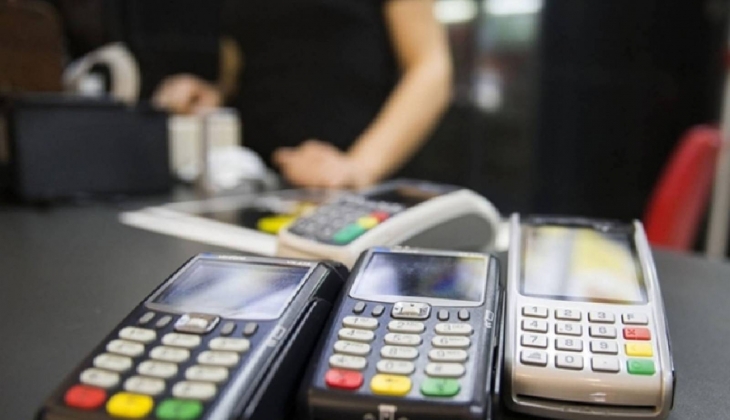 Kredi kartı nakit avans faizi ve KMH faiz oranları yükseldi! 