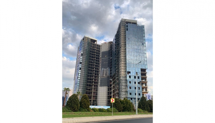 Sarıyer deki 27 katlı hayalet rezidans yıkılıyor! 34 yıldır inşaat halindeydi!