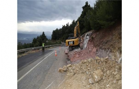 Bursa Gürsu'nun yolları genişletiliyor!