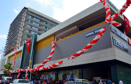 Doğubayazıt AVM'deki 8 dükkan 5 yıllığına kiraya veriliyor!