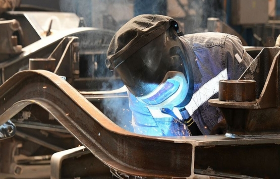 Sanayi üretimi şubatta yıllık yüzde 7,5 arttı!