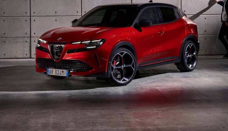 Alfa Romeo Junior Türkiye fiyatları belli oldu!