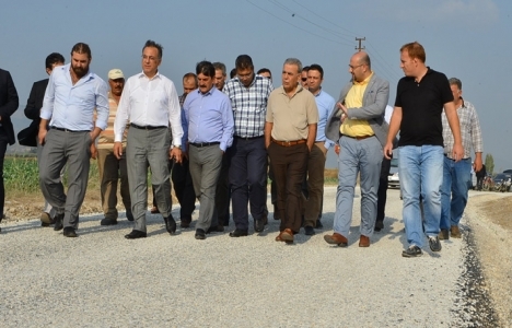 Tire, Bayındır ve Ödemiş’e 9 milyon 250 bin TL’lik ova yolu yapılıyor!