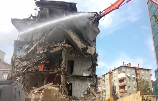 Kentsel dönüşümün, iki daire, bir dükkan kazanma meselesi olmadığını yine gördük!