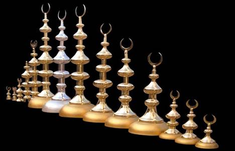 Sakarya Hendek Rasim Paşa Camisi'nin kubbesi için bakırdan 5 metrelik alem yapıldı!