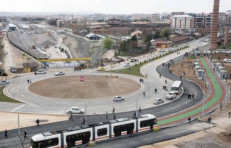 İstasyon Köprüsü’nün yıkıldığı alana Eskişehir'in en büyük meydanı yapılacak!