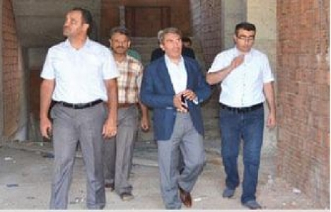 Yakup Sarı, Bingöl Yeşilyurt Ortaokulu inşaatını inceledi!