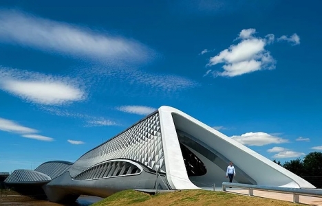 Zaha Hadid in 10 mimari eseri!
