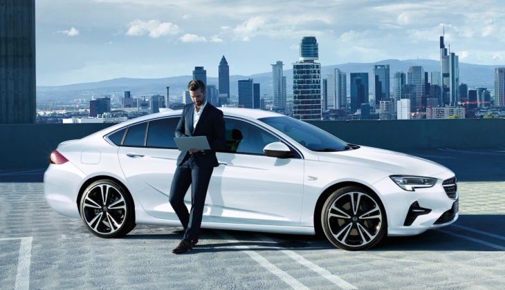 Opel’den kaçırılmayacak fiyatlar! Acele edin! İşte Opel İnsignia’nın 16 Eylül 2022 fiyat listesi…