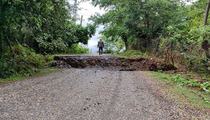 Sağanak yağış hayatı felç etti! Düzce de 1 ev yıkıldı, Kastamonu ve Samsun da ise evler tahliye edildi!