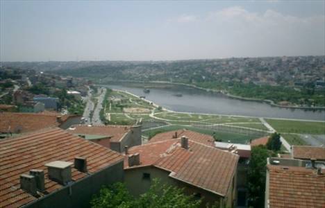 Beyoğlu Sütlüce 'de satılık arsa: 250 bin 200 liraya!