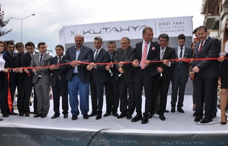 Erdi Yapı'nın Kütahya Seramik mağazası açıldı!