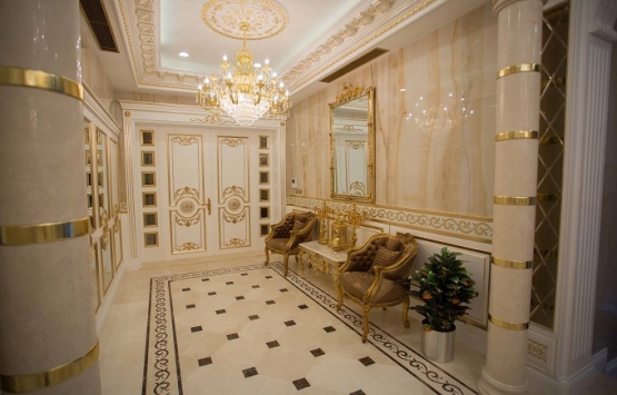 Dubai Emiri nin Darıca daki gözkamaştıran altın kaplama malikanesi!