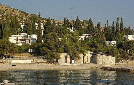 Foça Tatil Köyü neden kapandı?