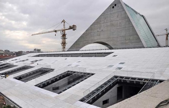 CSO Konser Salonu'nun inşaatı 27 yıldır tamamlanmayı bekliyor!