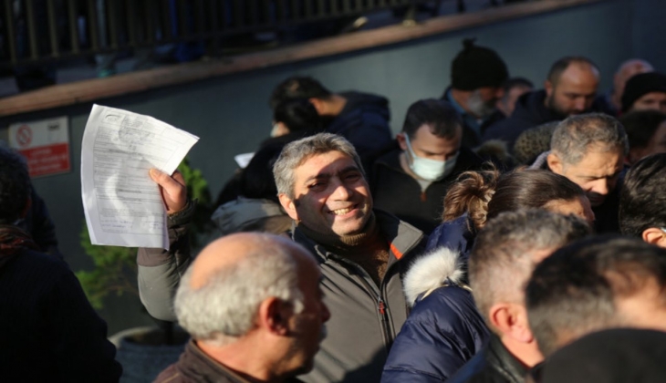 Emekli olmaya hak kazanan EYT’liler dikkat! SGK’dan önemli uyarı geldi!