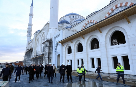 Çamlıca Camii için 350 kişi 24 saat esasıyla çalışıyor!